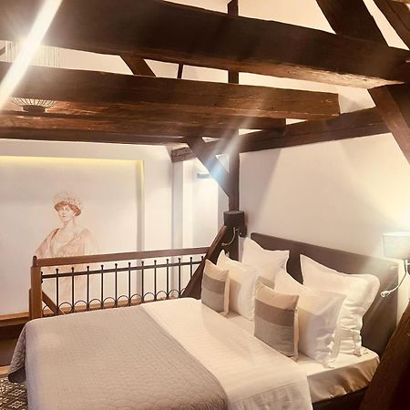 Hotel Ottimo Брашов Экстерьер фото